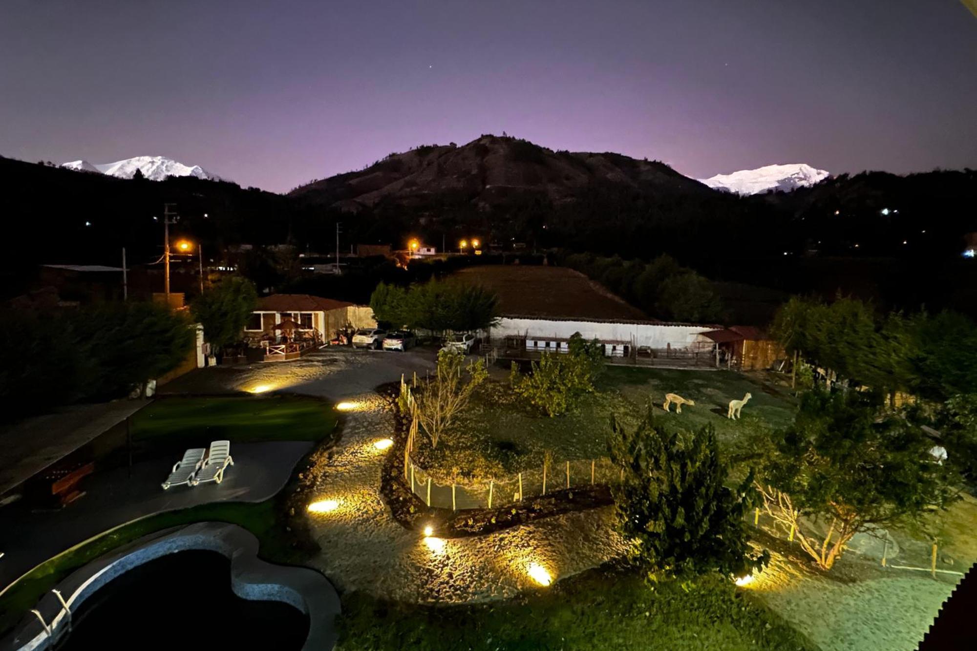 Runaway Eco Hotel Carhuaz Exteriör bild